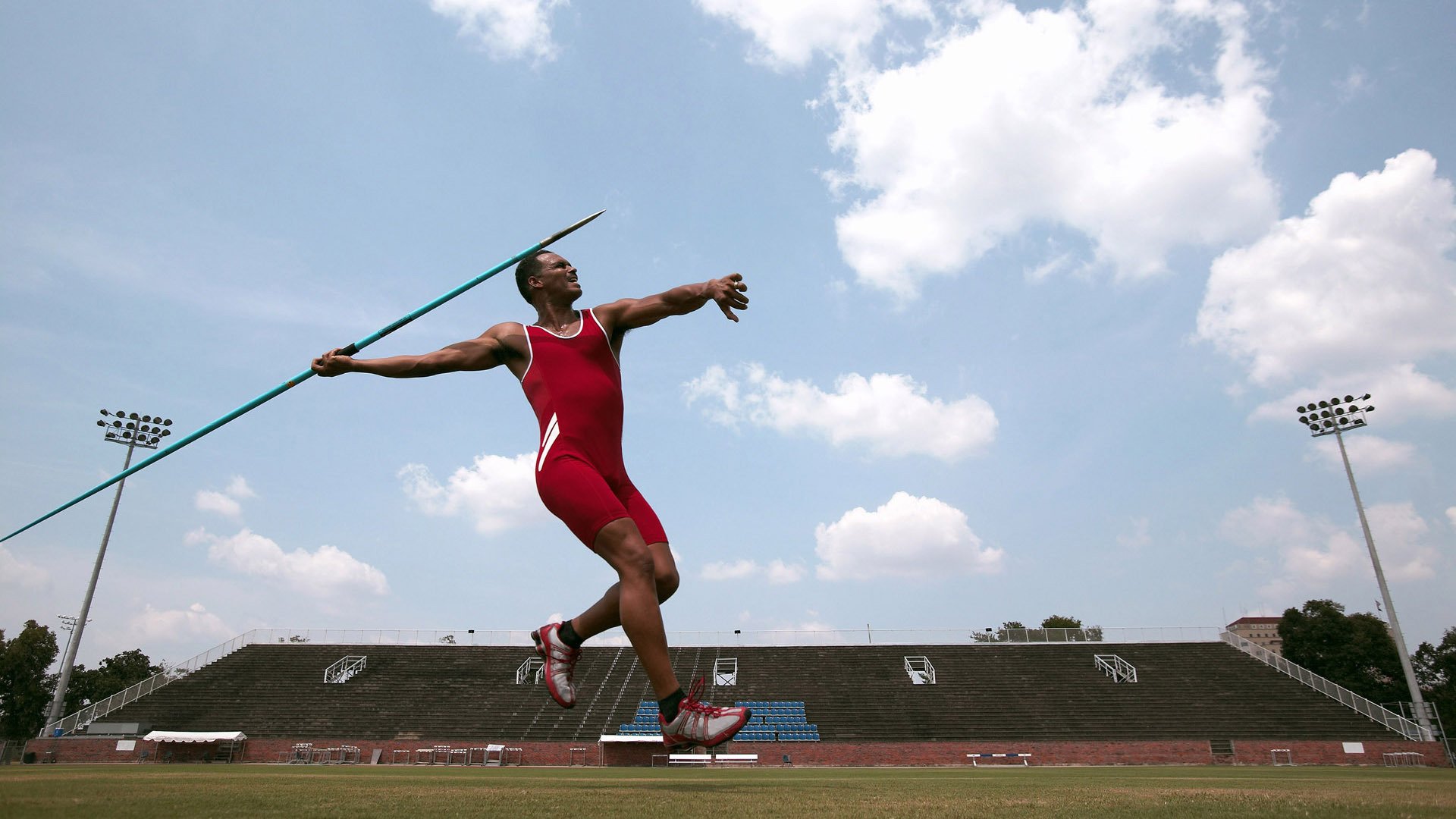 澳男泳队成绩稳步提升,澳门游泳运动员