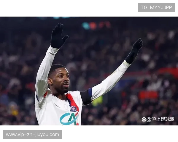 巴黎圣日耳曼轮换阵容仍轻取胜利，巴黎圣日耳曼2020阵型图